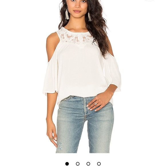 Ella Moss Olivier Cold Shoulder Top in Natural - Picture 3 of 8